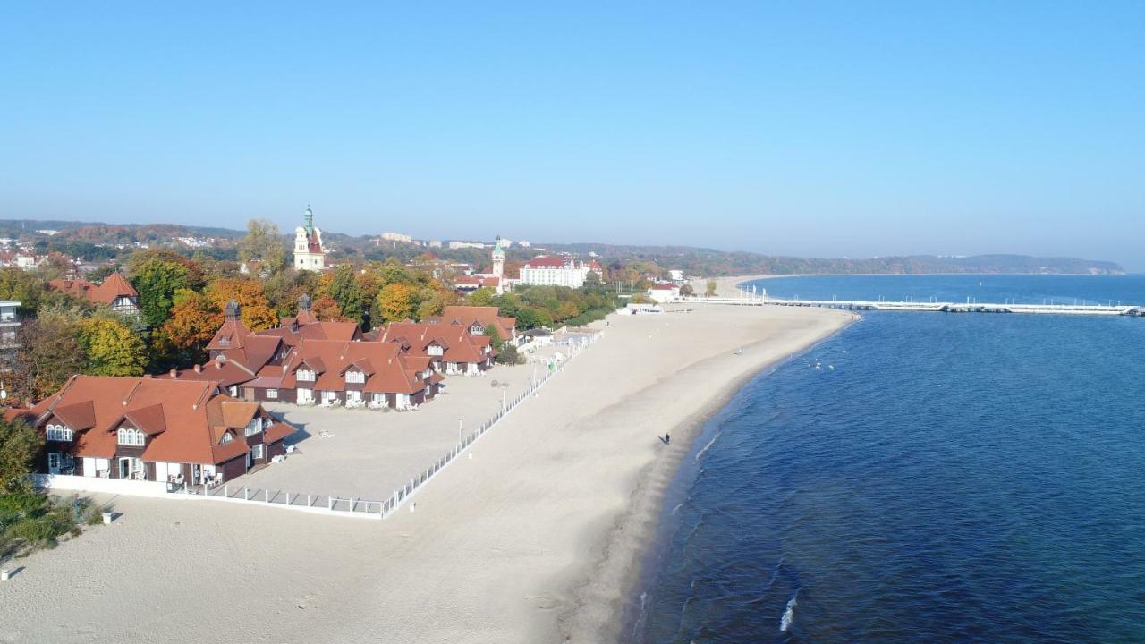 Hotel Zhong Hua Sopot Buitenkant foto